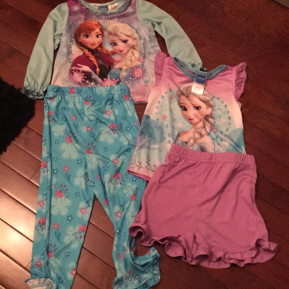 NOT FOR SALE. Frozen PJ bundle
